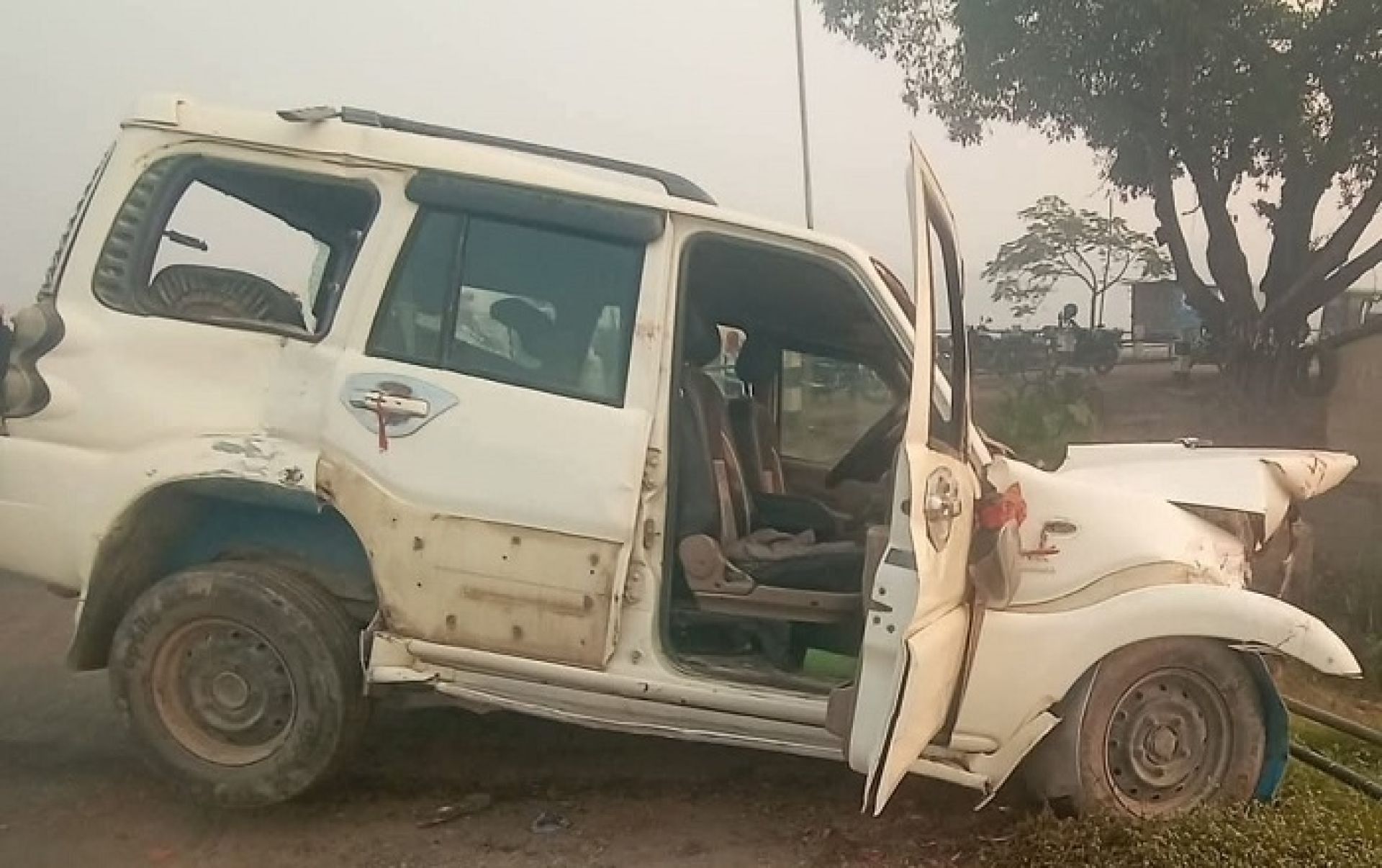तीन सवारीसाधन एक आपसमा ठोक्किदा चालकसहित सात जना घाइते